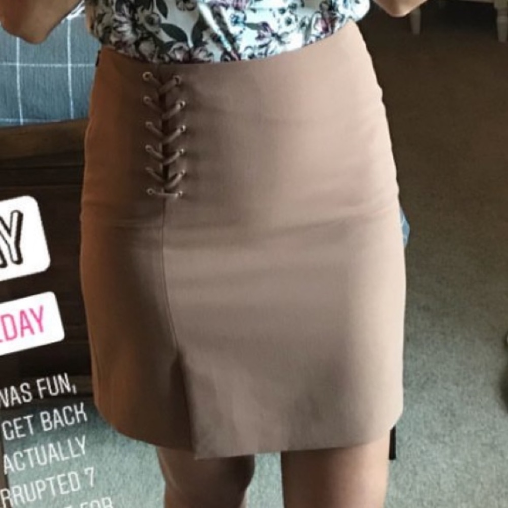 WHBM Saddle Brown Pencil Skirt Size 00